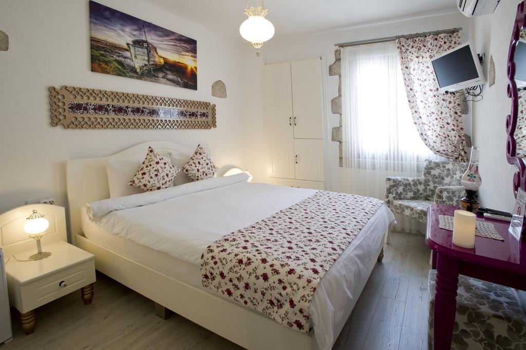 Lodos Butik Hotel Alaçatı Luaran gambar